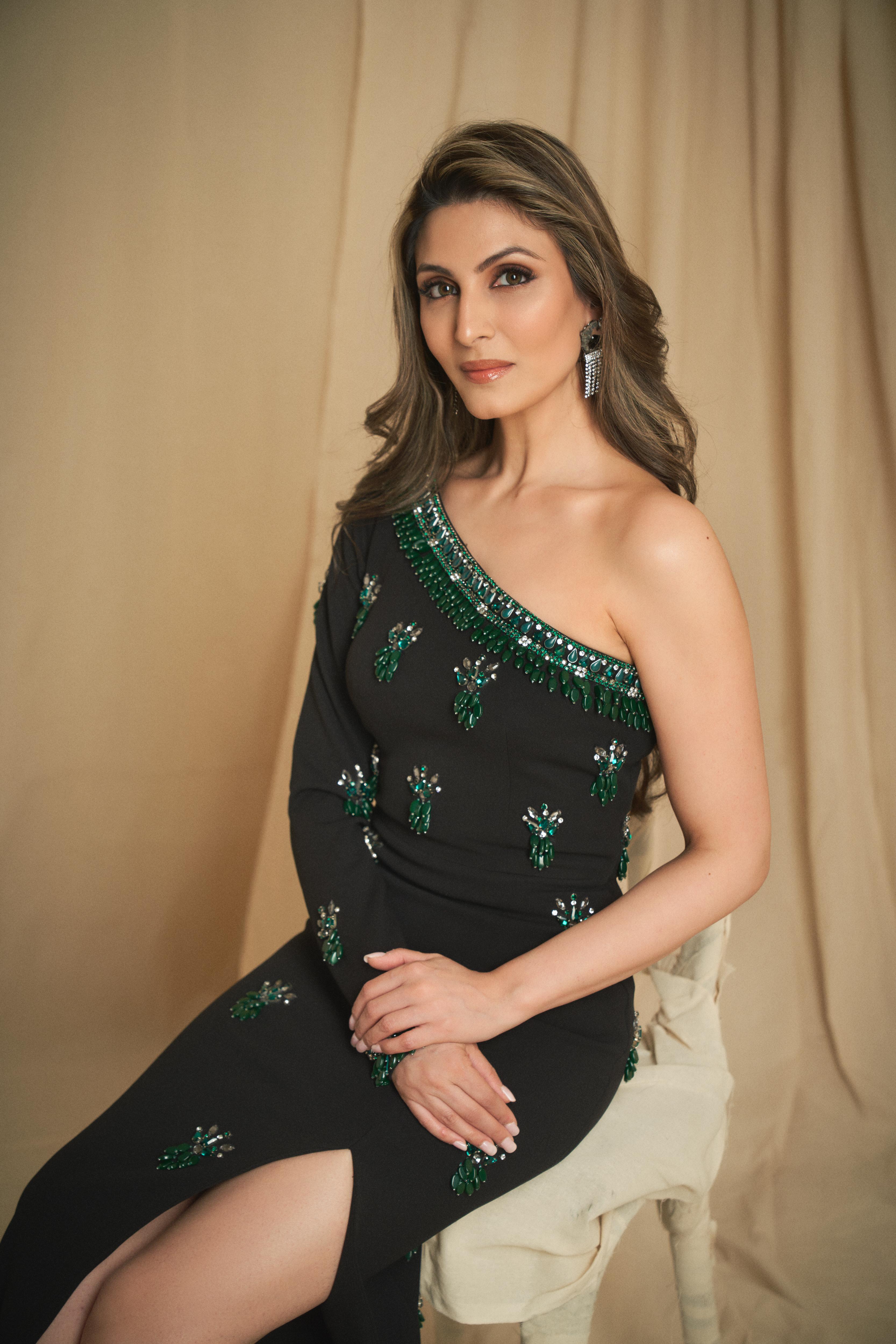 Black One Shoulder Long Dress with Emerald Motifs