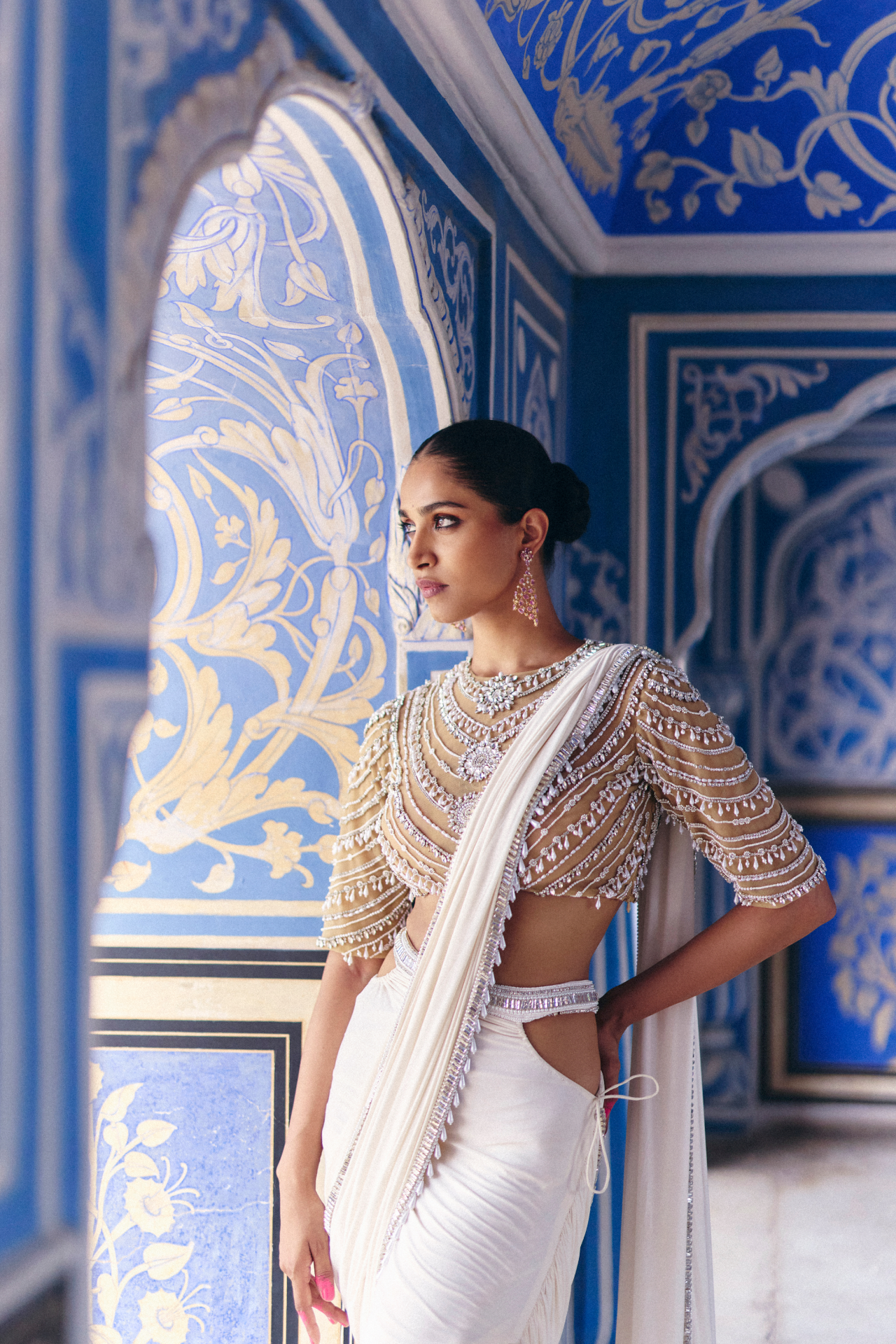 Ivory Lycra Saree With Side Tie-Up